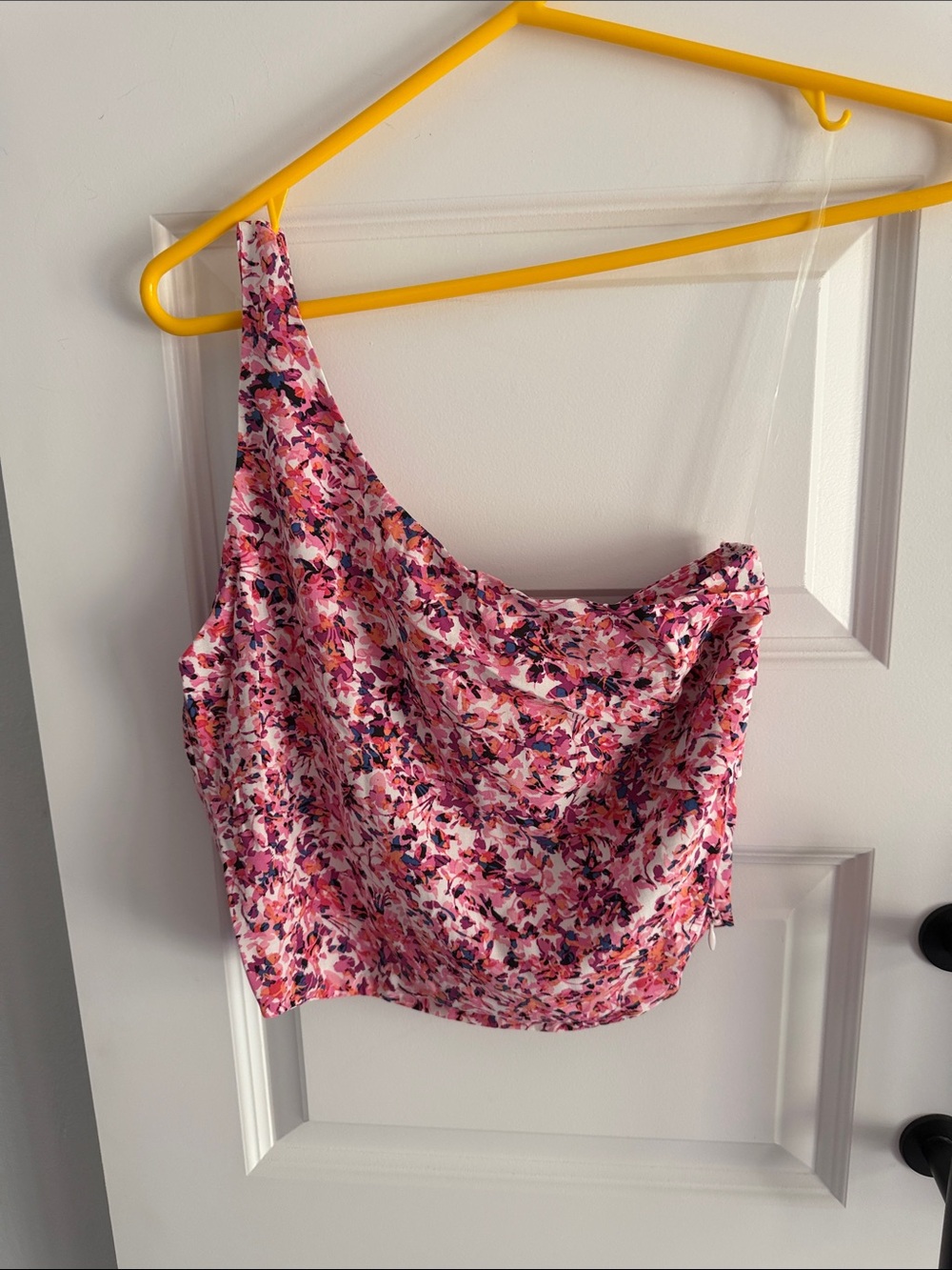Floral‎ Pink One-Shoulder Women's Top small